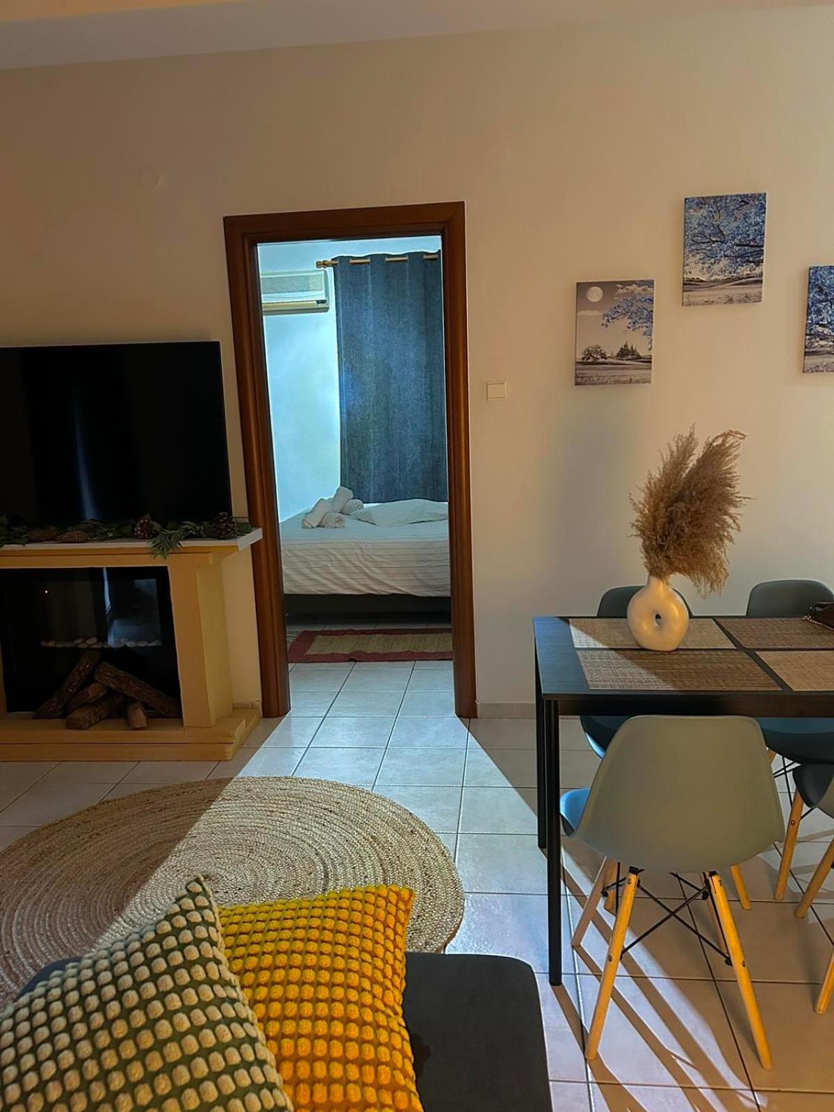 Gk Suites-Constantin View , Auto Check-In 24H Larissa Exterior foto